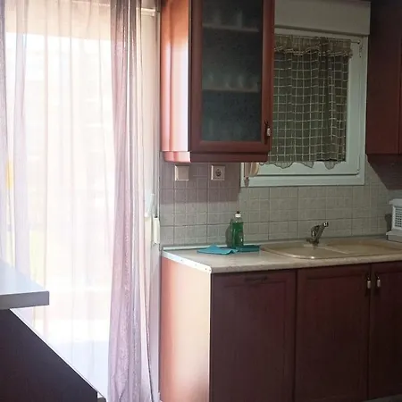 Soyzana Family Appartement Peraía